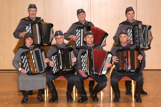 Концерт финской группы баянистов