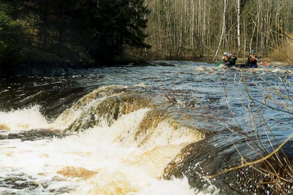 Вид на центральную бочку порога #26. Фото К.Волкова